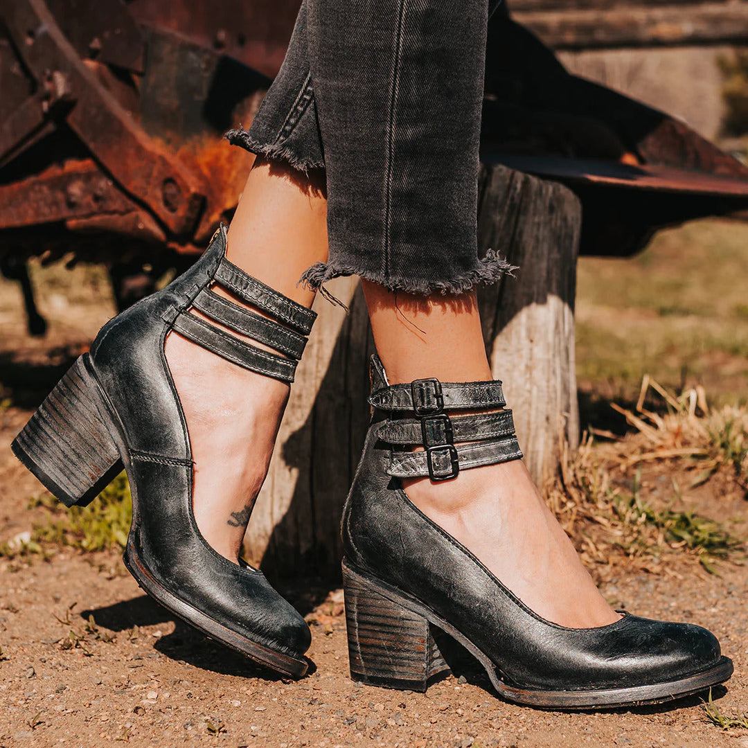 Ever - Women’s Round Toe Heels