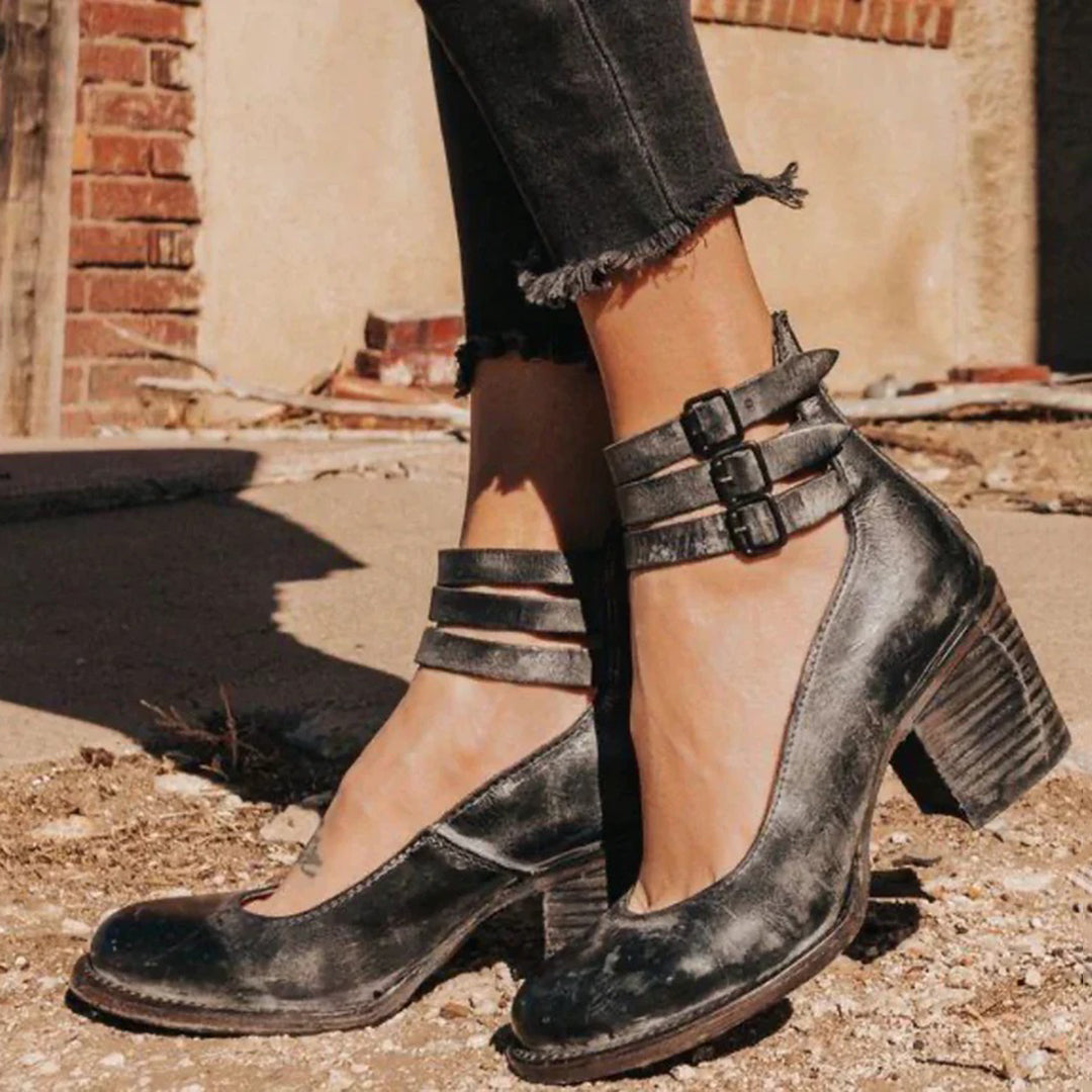 Ever - Women’s Round Toe Heels
